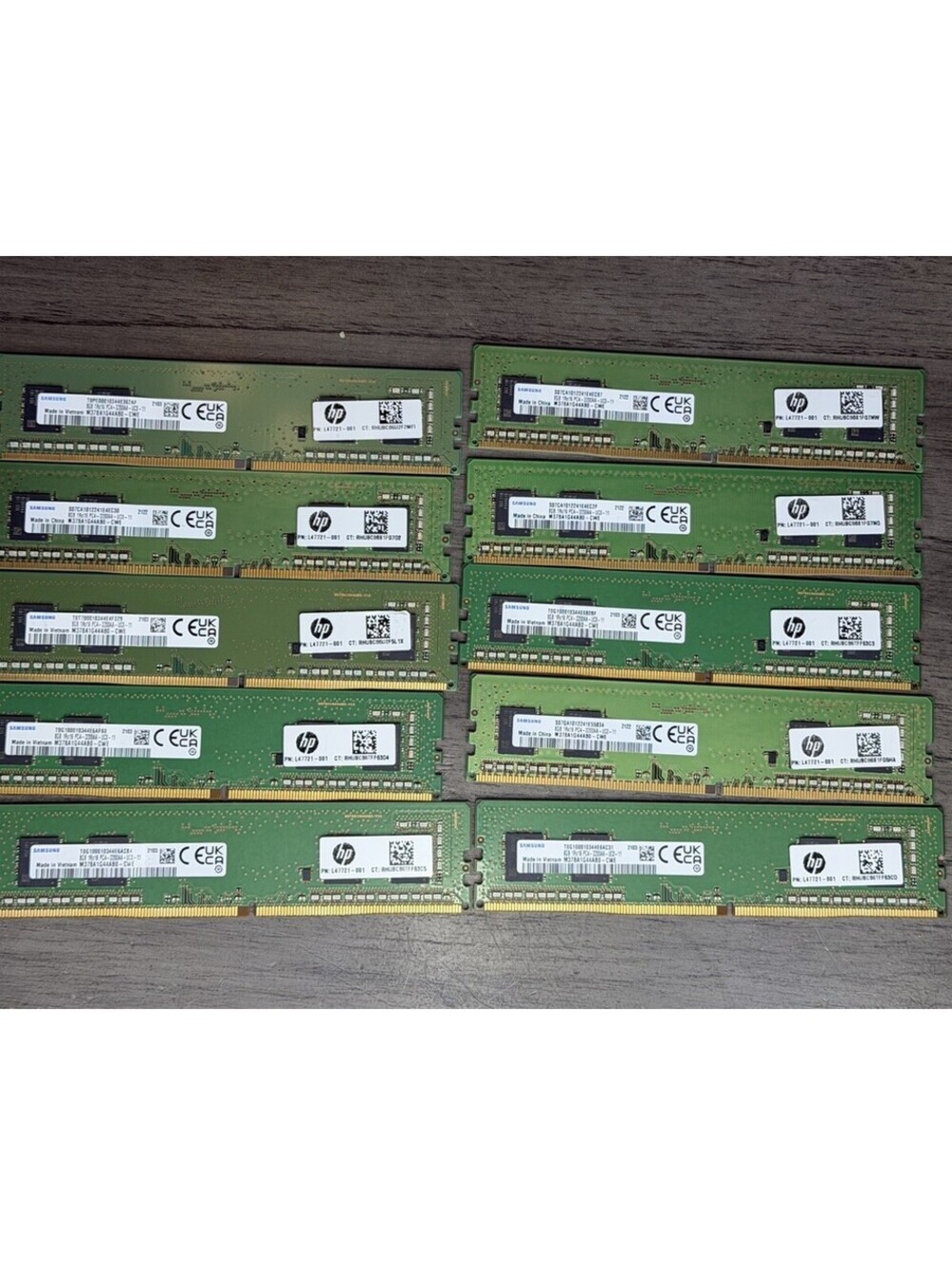 LOT OF 10 Samsung  8GB 1RX16 PC4